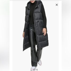 AW
ANDREW MARCNWT Size L Quilted Faux Down Filled Hooded Long Puffer Vest